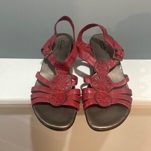 CLARKS Bendables Leather Wedge Sandals Red color Women's Size 11m